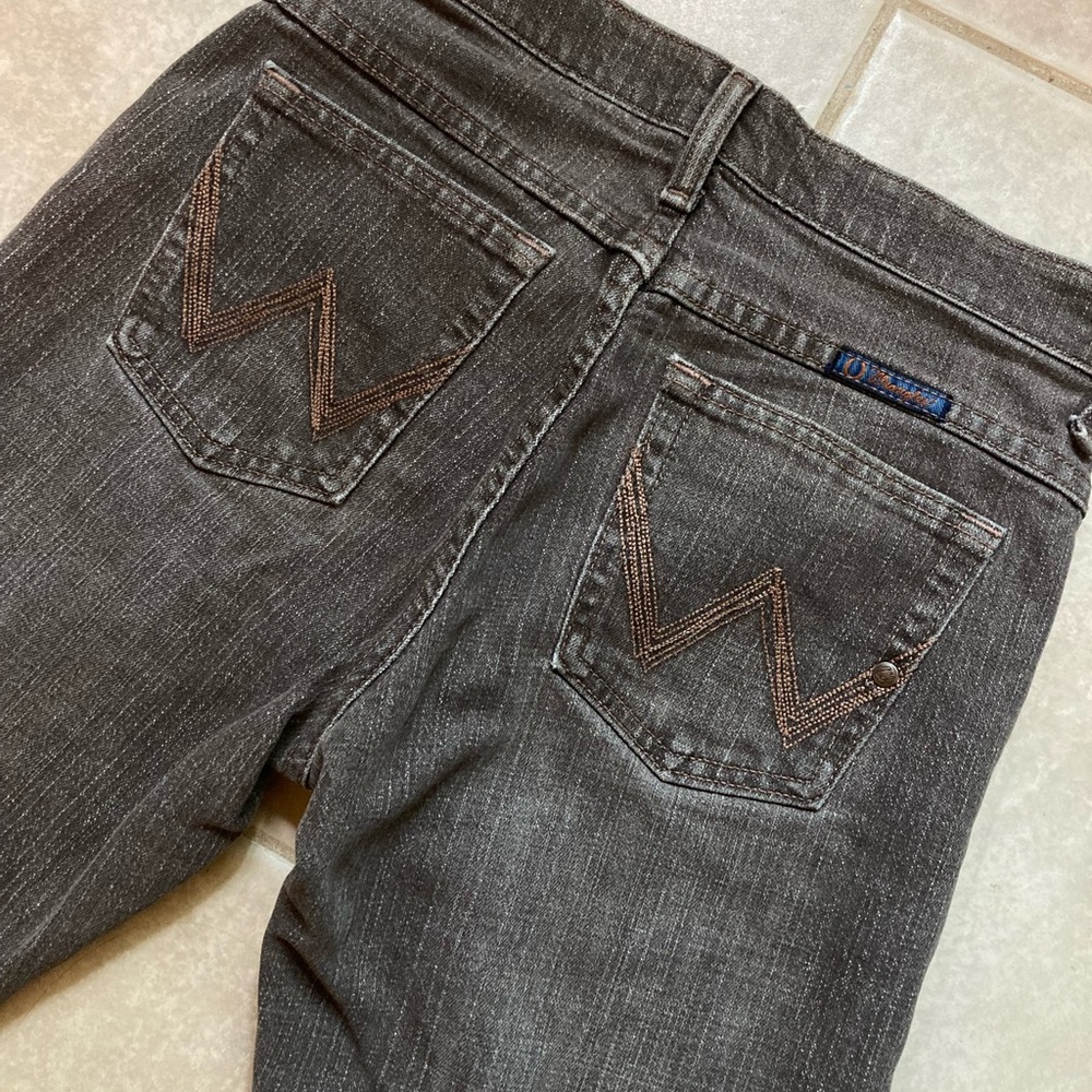 Wrangler Women’s Grey bootcut jeans size 0